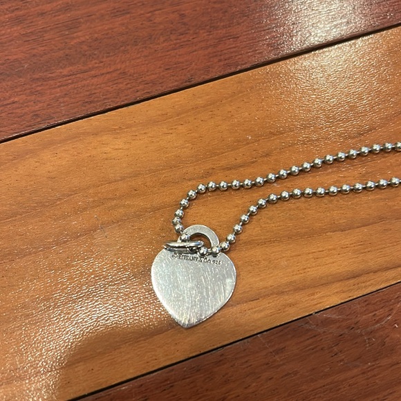 Tiffany & Co. Return to Tiffany Necklace Sterling Silver Heart - Picture 5 of 10